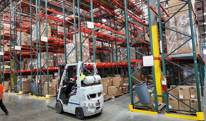 卖大件家具？别用国内直发，试试海外仓省一半运费！